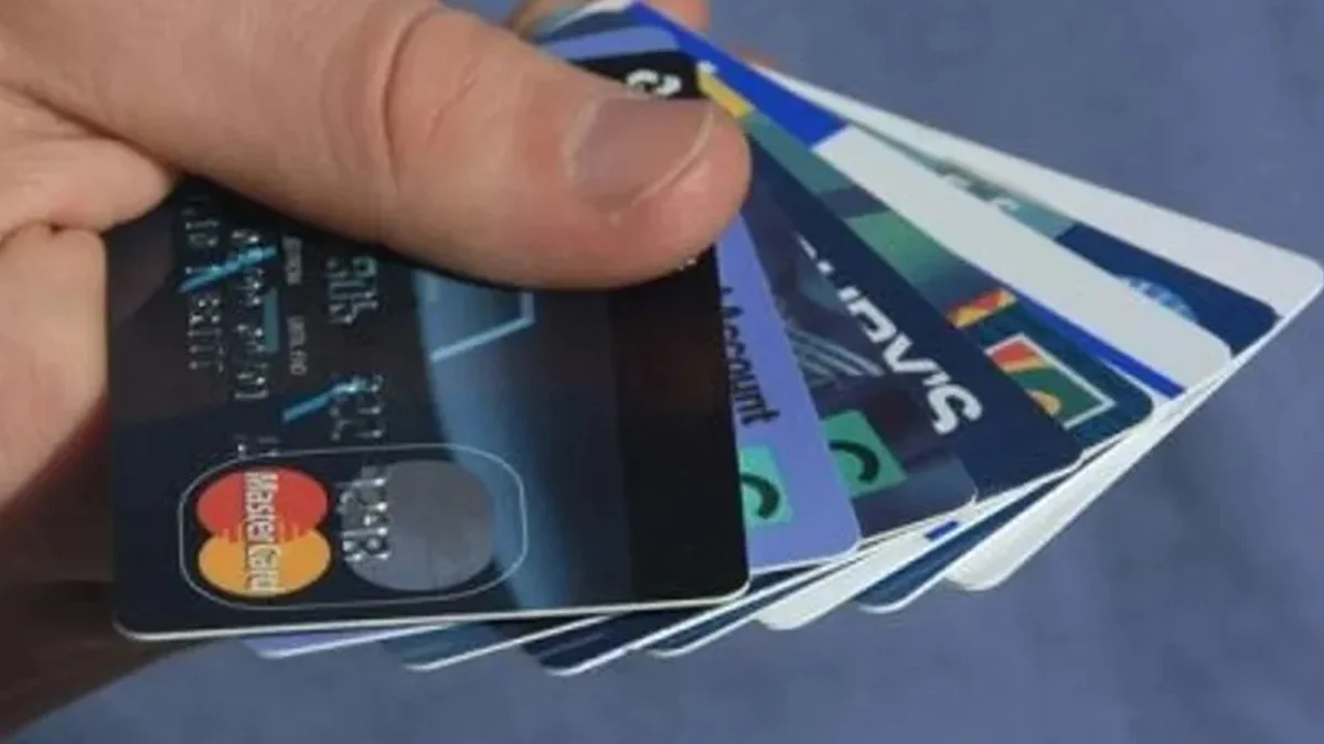 Alternatif kepada Kad Kredit untuk Gaji RM1500