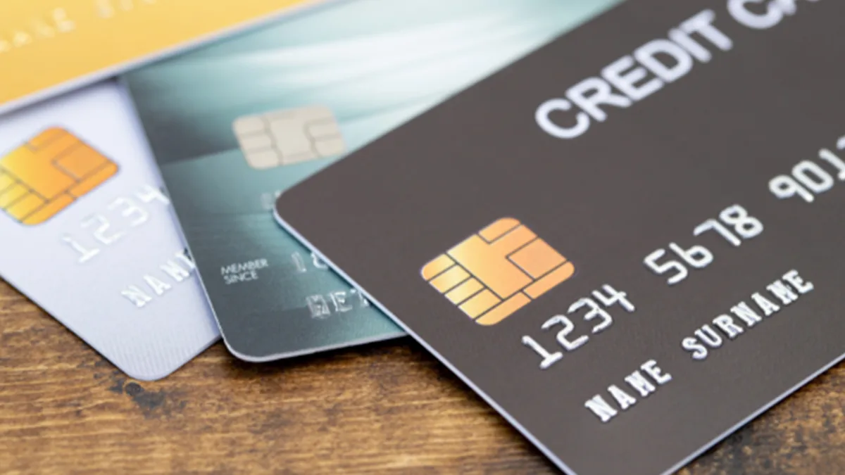 Pemilik Sesuai Maybank Mastercard Gold